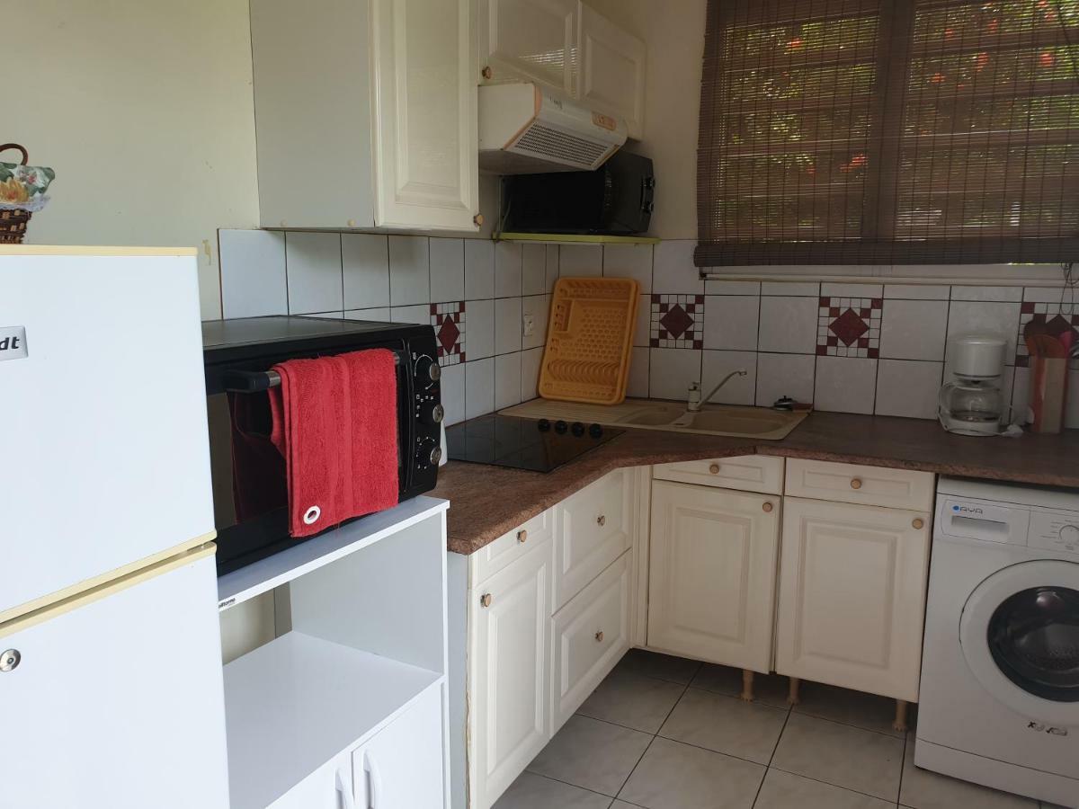 Agreable Studio Vue Mer Au Trois Ilets Les Trois-Ilets Exterior foto